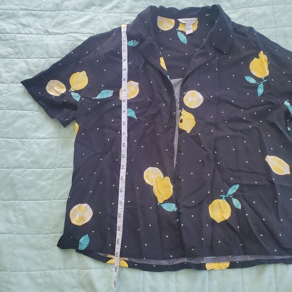 Lemon print polka dot Arizona button-down shirt, size S, fair condition - Picture 3 of 7